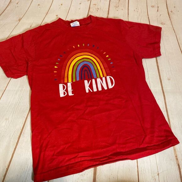 Port & Company Red Be Kind Friendship Rainbow T-shirt - Picture 1 of 3
